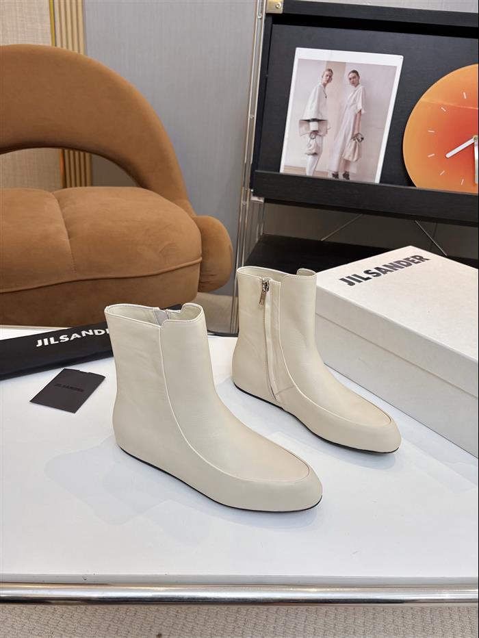 2025112818547730 360